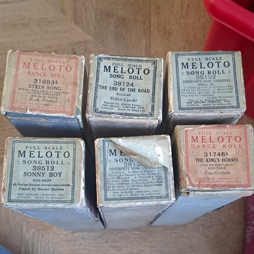 Meloto full scale pianola - scale,