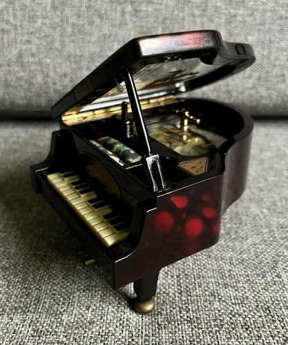 Vintage grand piano musical - vintage,