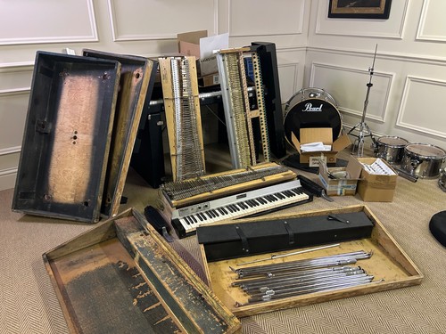 Two fender rhodes electric - fender,