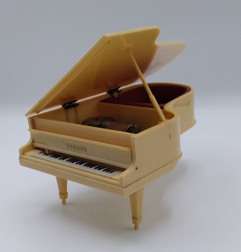 Vintage yamaha grand piano - vintage,