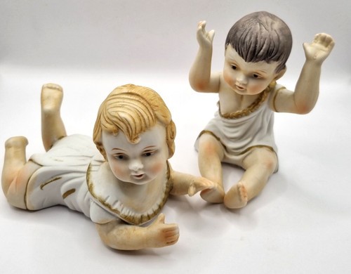 Vintage piano baby porcelain - baby,