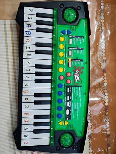 Cyber piano vintage - piano,
