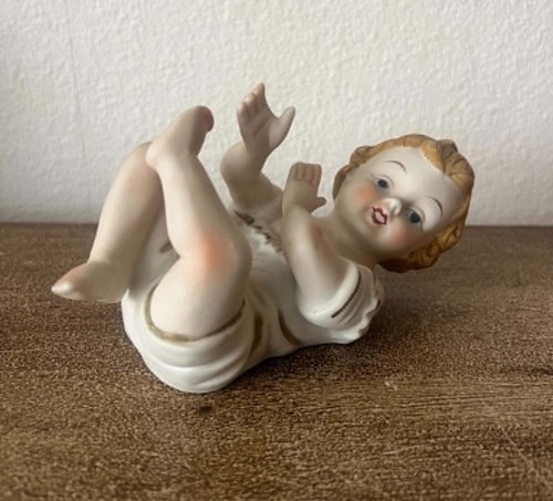 Piano baby vintage bisque