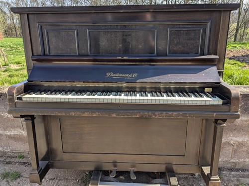 Upright piano dallinson - dallinson, co